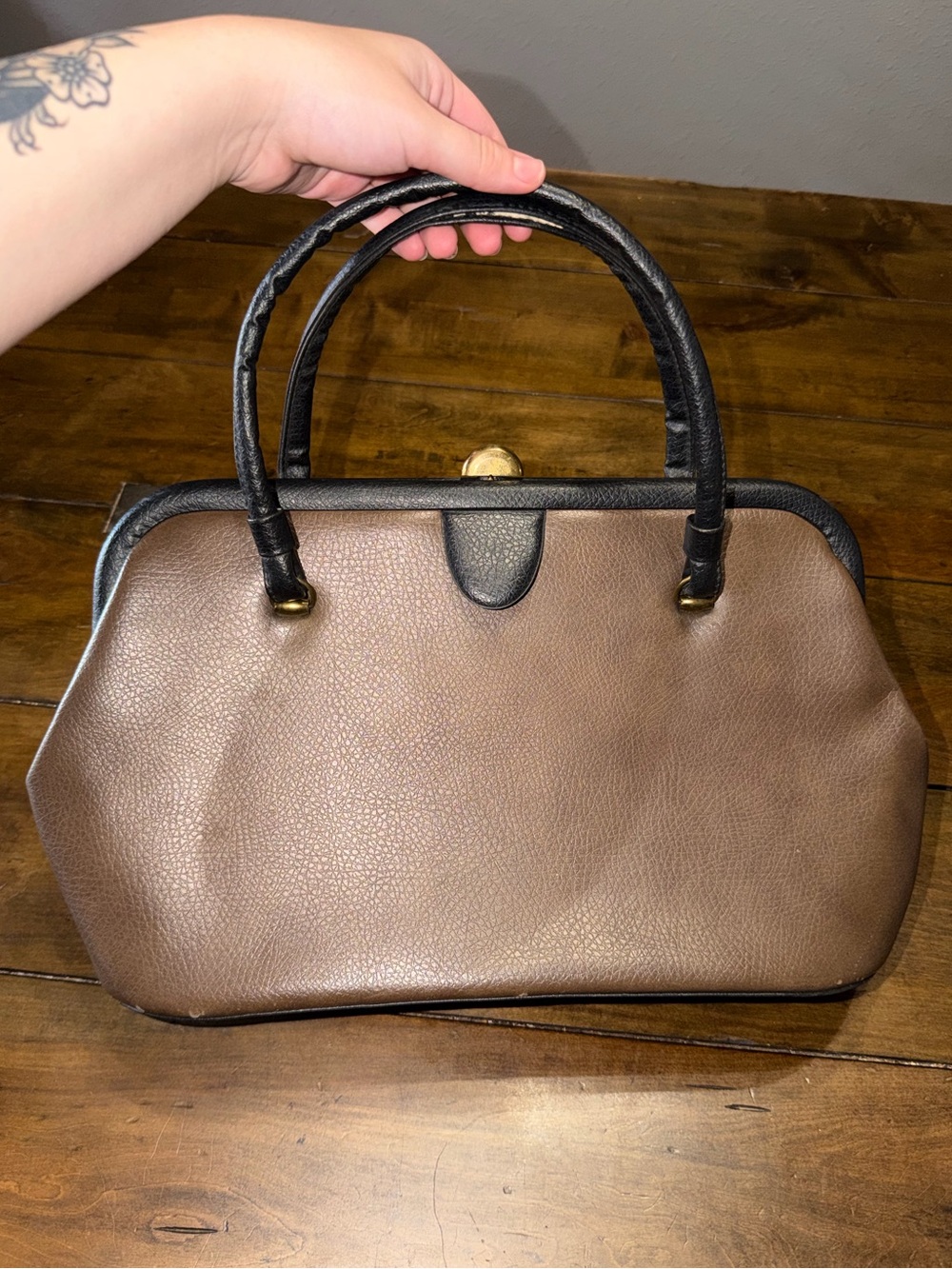 Aetna Vintage Mid Century Modern Two Tone Brown & Black Handbag With Gold Clasp